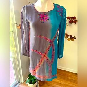 Brand new designer Silver Tulip chiffon and silk modern